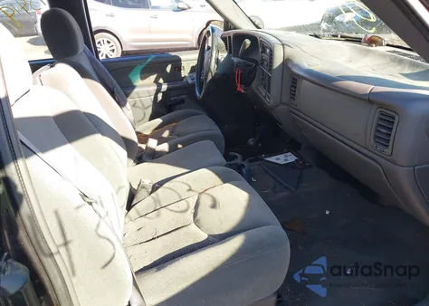 2003 Chevrolet Silverado 1500 Ls z USA, uszkodzony, nr VIN 2GCEK19V731322678